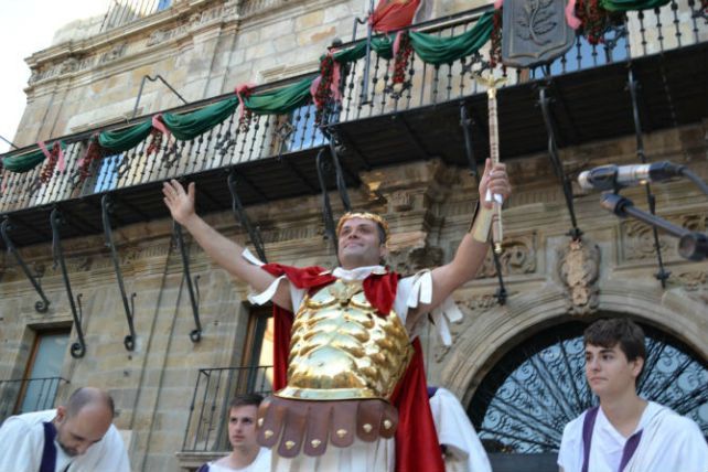 El nuevo César de los romanos de Astorga, Octaviano Augusto.