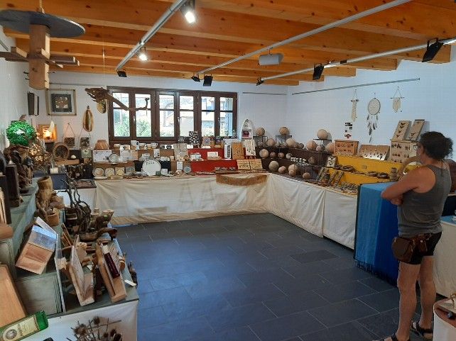 Sala permanente de exposición en la sede estable de artesanía de Colinas del Campo. 